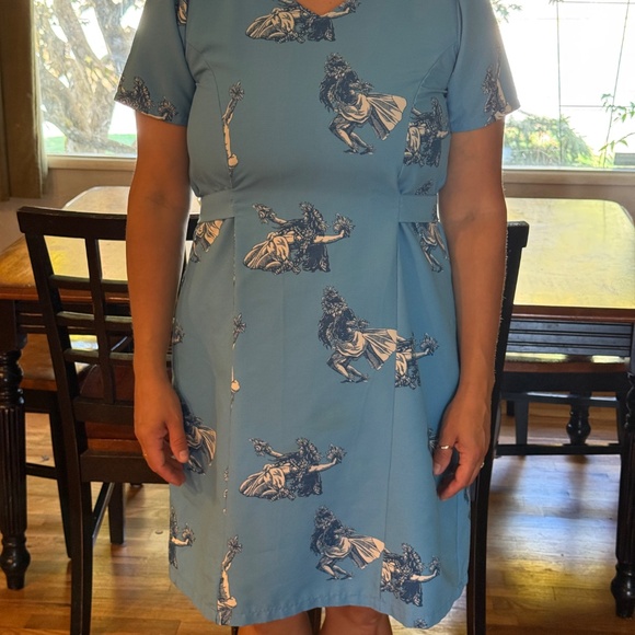 Vintage Blue Tropical Women’s Large 12 Dress Luau From Hilton Hawaiian Village. - Picture 13 of 13